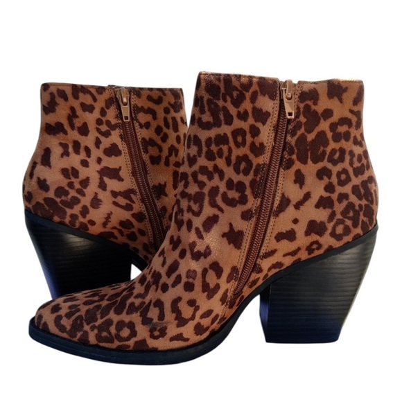 Madden Girl Tan & Brown Size 7M Animal Print Leather Ankle Boots - Picture 6 of 7
